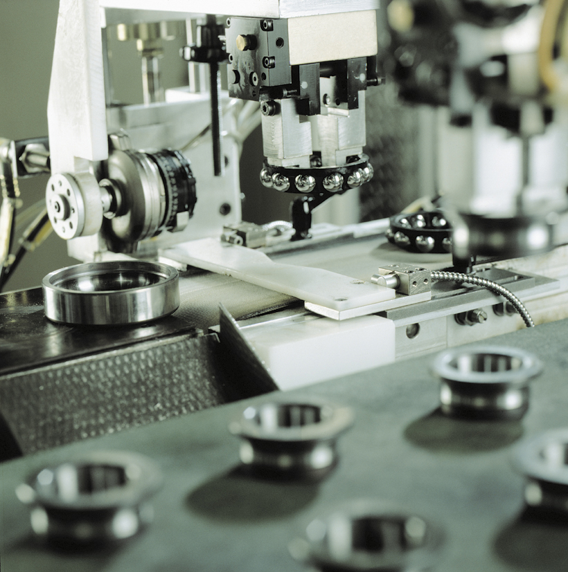 舍弗勒軸承自動(dòng)裝配設(shè)備